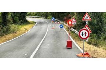 Senso unico alternato-Tratta SS 229 DEL LAGO D&#39;ORTA dal km 15+212 al km 10+978, dall&#39;11/09/2025 fino al 30/09/2025